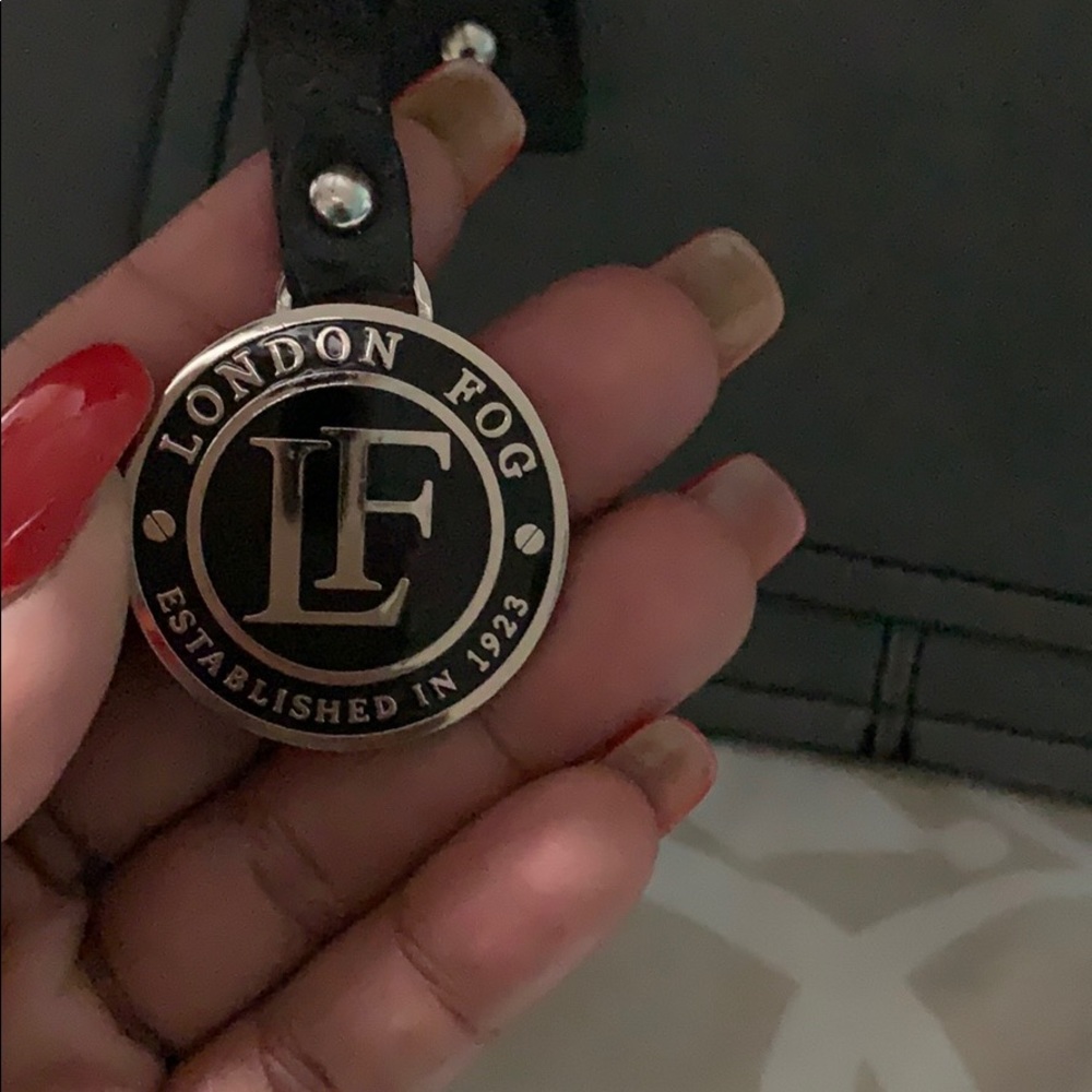 Purse - Picture 2 of 5